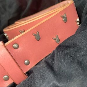 💥RARE💥Vintage Pink Leather Playboy Bunny Silver Studded Belt